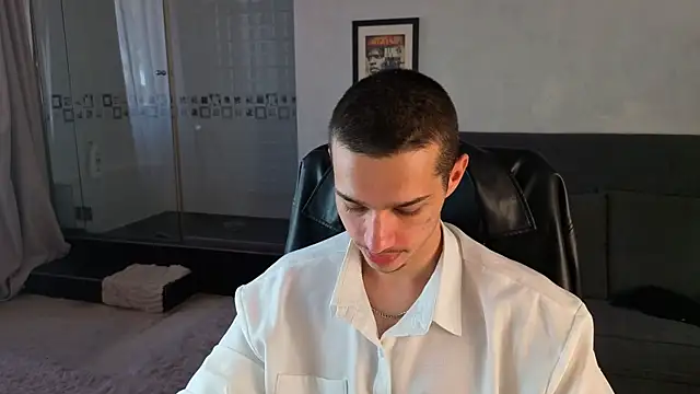 Pokazy przed kamerką – KaydenDrew