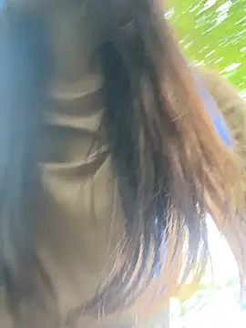 Show modela luna-sisi na web-kameri