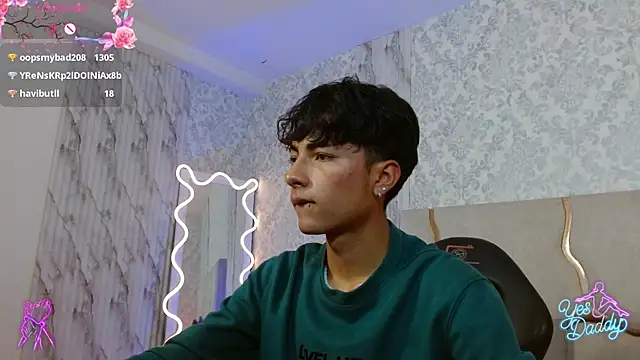 Show modela osamu_tay na web-kameri