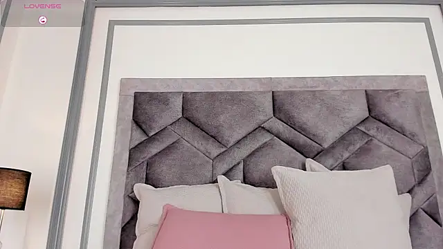 TahliaMoreau's Live XXX Chat