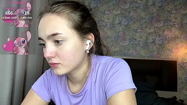 LoraDavi's Live XXX Chat