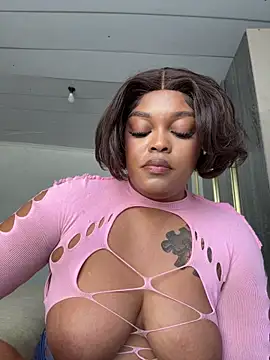 Iam-Sharifa's Live XXX Chat