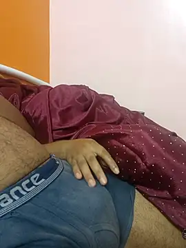 dhanshri143 – webcam-show