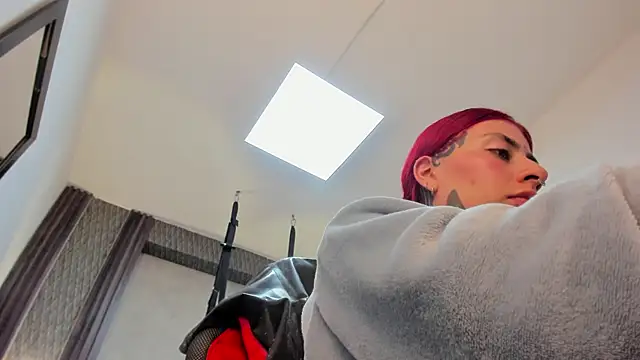 Онлайн чат XXX selene_red_