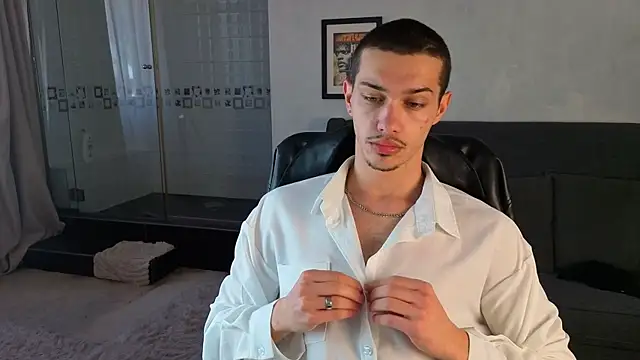 دردشة KaydenDrew الجنسية المباشرة