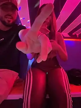 Show modela lindaandtony na web-kameri