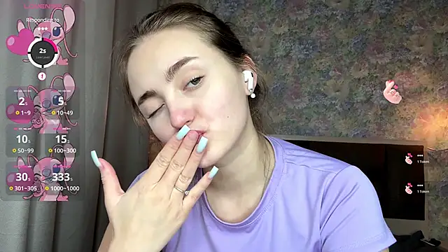 LoraDavi 即時 XXX 聊天