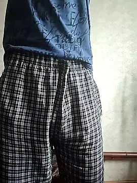 _uncle_Mitya-43_: διαδικτυακό σόου στην κάμερα