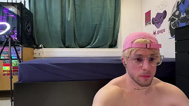 Show modela killa2053 na web-kameri