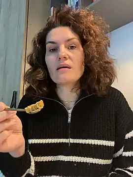 Ms-Lust1-'s Live XXX Chat