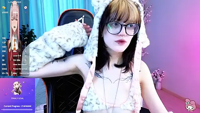 Setsunai_ Live XXX-Chat