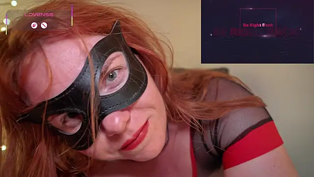 Chatroom XXX en direct de GingerAleMILF