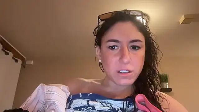 mr_mrs_glitter: διαδικτυακό σόου στην κάμερα