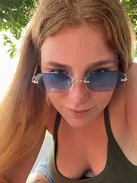 Živý XXX chat Carammelstorm