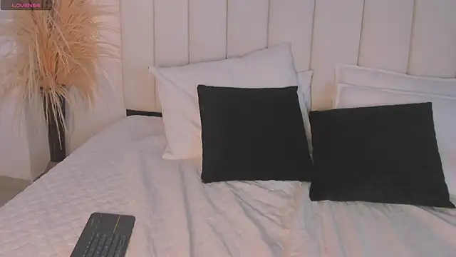 Megan_Brunette2 现场XXX聊天