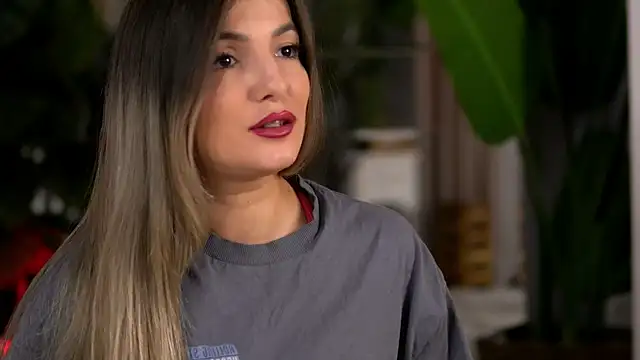 KellyMathews Pertunjukan Webcam