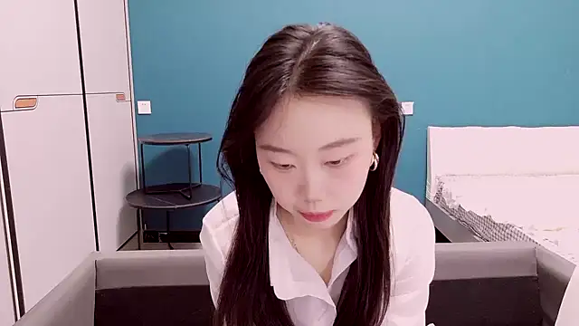 ZHJKS9988 live XXX chat