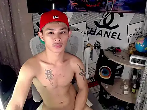 UrPinoyhot Adlı Modelin Canlı XXX Sohbeti