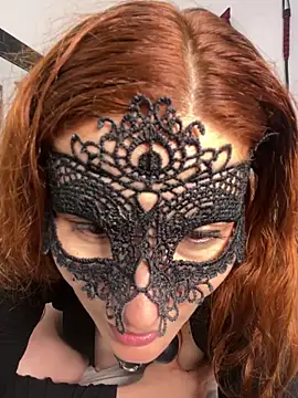 Miacarry's Webcam Show