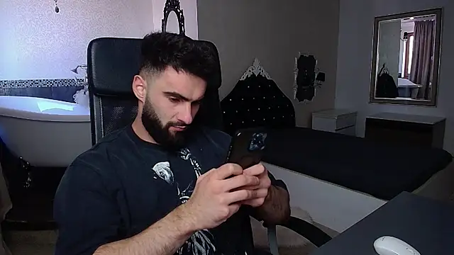 MicahLane: διαδικτυακό σόου στην κάμερα