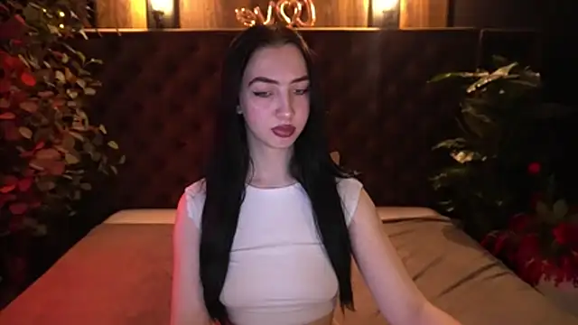 WildKittenX_ লাইভ XXX চ্যাট