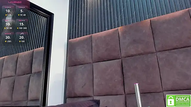 Chat XXX en directo de Scarlet__Jones_