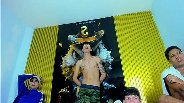 Gang_Members_xxx_ 网络视讯表演