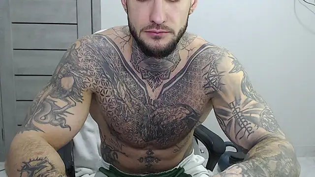 maxi_foxxx Webcam Show