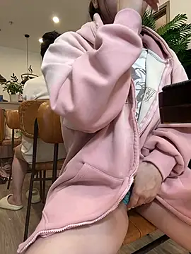 secretly_masturbating's Webcam Show