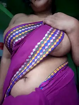 Aruna-1: онлайн-секс-чат