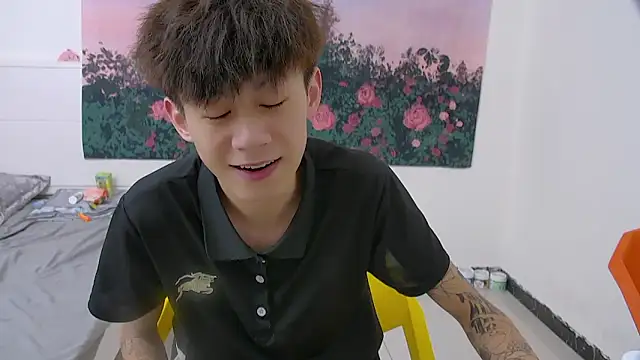 Webkamerová show paofu-001