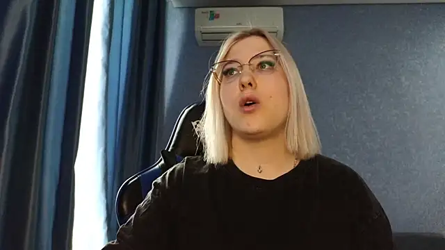 Онлайн чат XXX HotBrandyX