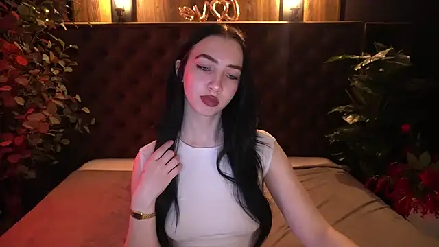 Živý XXX chat WildKittenX_