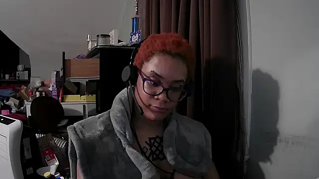 แชท XXX สดของ nickytheehawtie