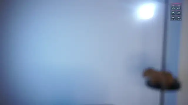 ClarineCasebolt: онлайн-секс-чат