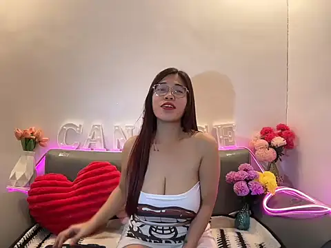 candiceempire Pertunjukan Webcam