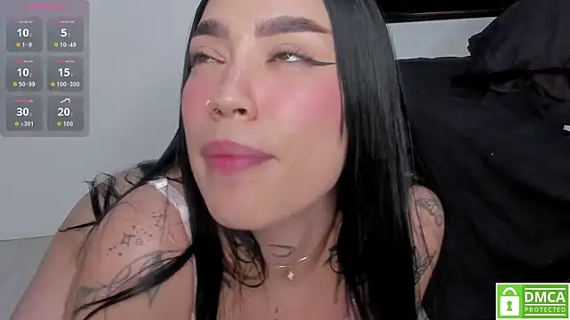 Scarlet__Jones_のライブXXXチ ャット