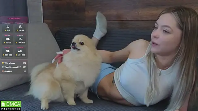 EmilieLongのライブXXXチャット