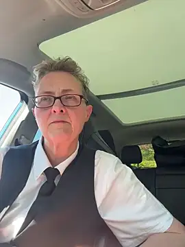 Živý XXX chat Curvy-Jinx