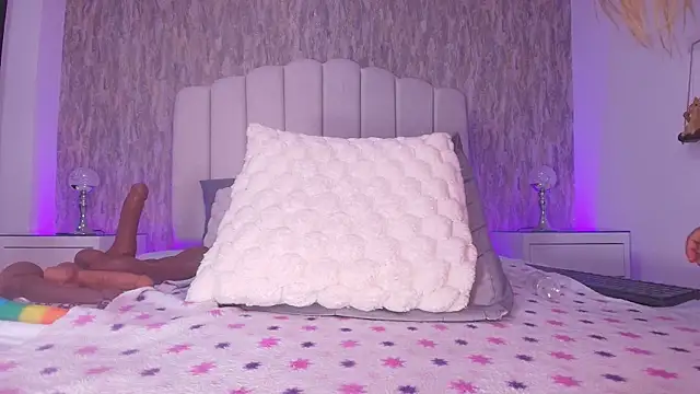 Chatroom XXX en direct de raven_lilith_