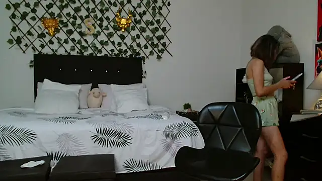 Chatroom XXX en direct de Dama_Scarlata18