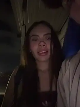 lindaandtony Pertunjukan Webcam