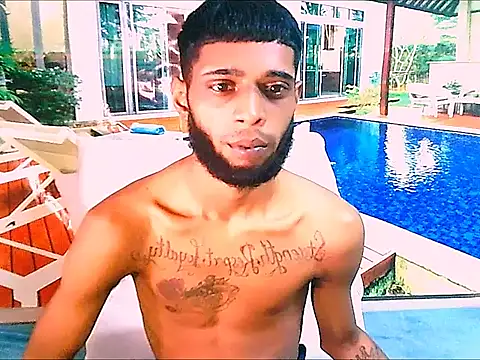 CharmingIndian1 现场XXX聊天