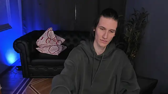 Klaude_Jam: онлайн-секс-чат