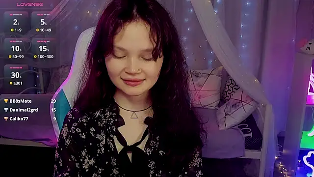 EmilyChaves 现场XXX聊天