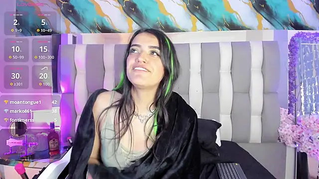 IsaDiiaz élő XXX-chatje