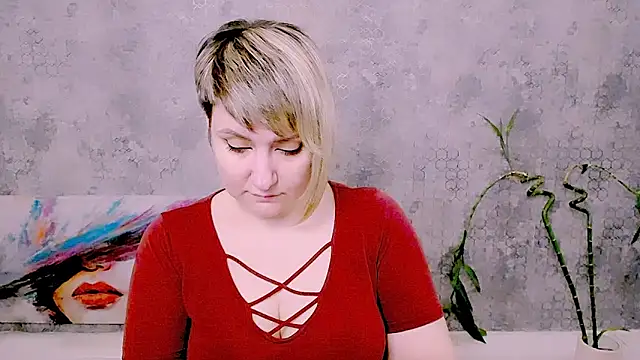 Djullia Live XXX Chat