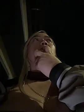 แชท XXX สดของ Danielavegax