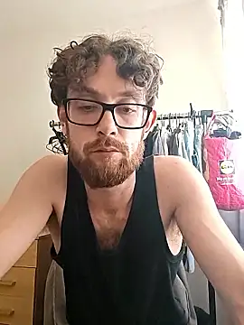 MPlays4u webkamerás műsora