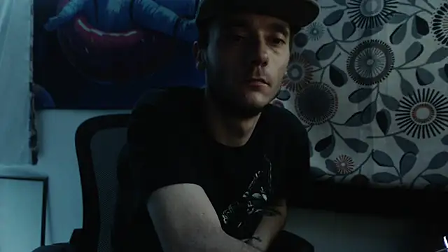 Kingicey607 élő XXX-chatje